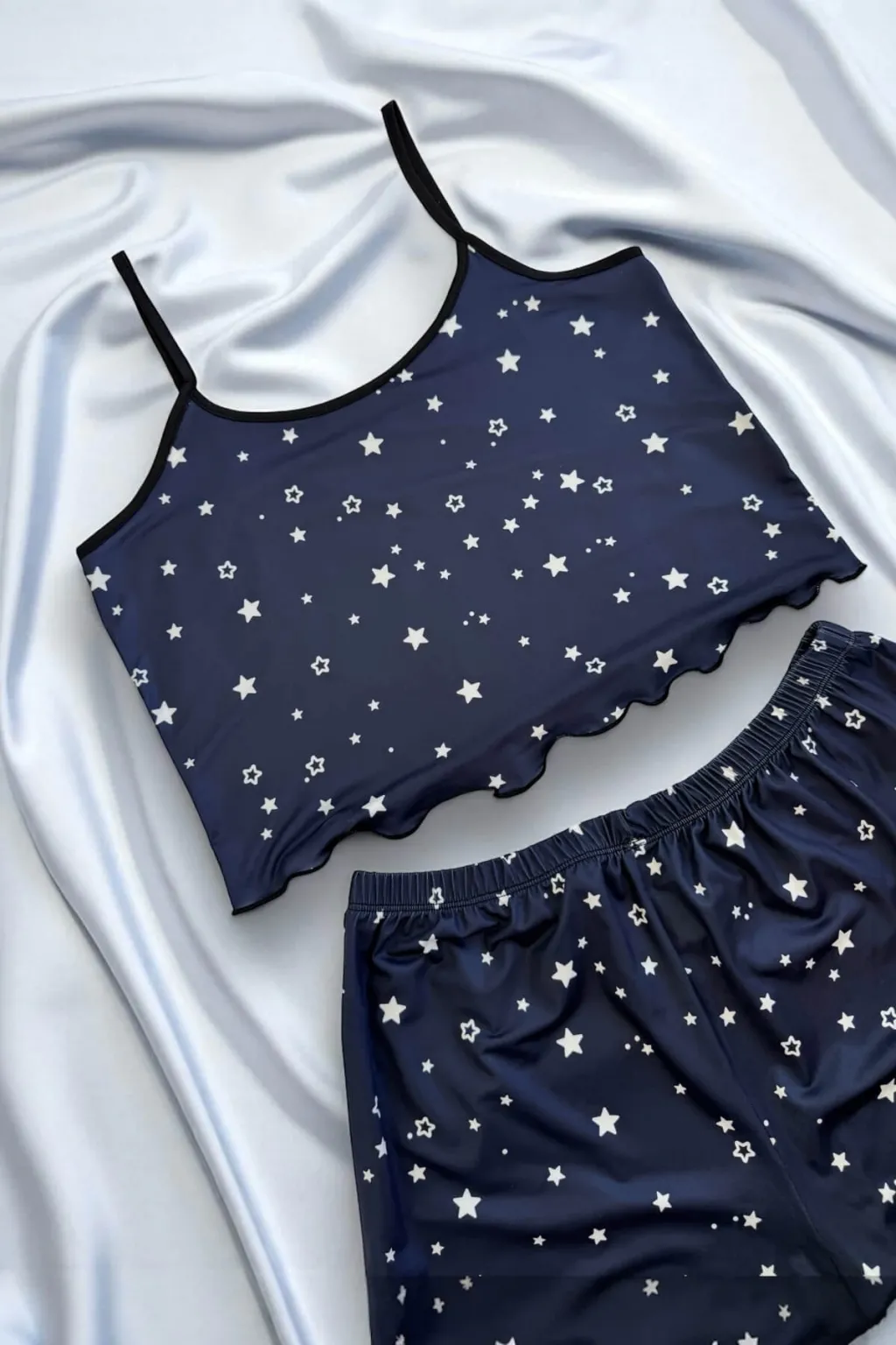Yıldız Desenli Lacivert Şortlu Pijama Takımı - 2