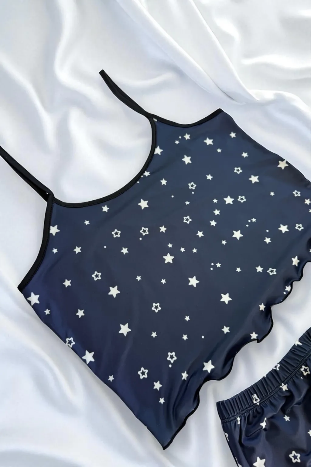 Yıldız Desenli Lacivert Şortlu Pijama Takımı - 3